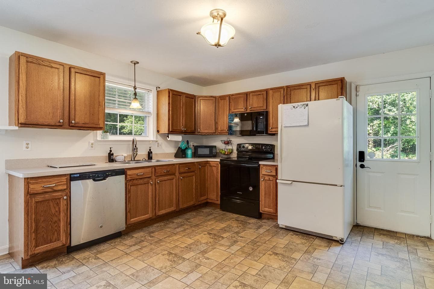38077 E Edinview Court photo 9