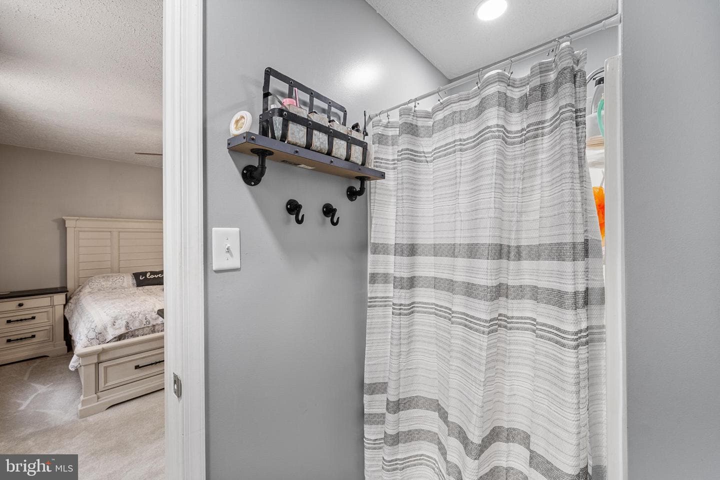 27073 Carrie Court photo 14