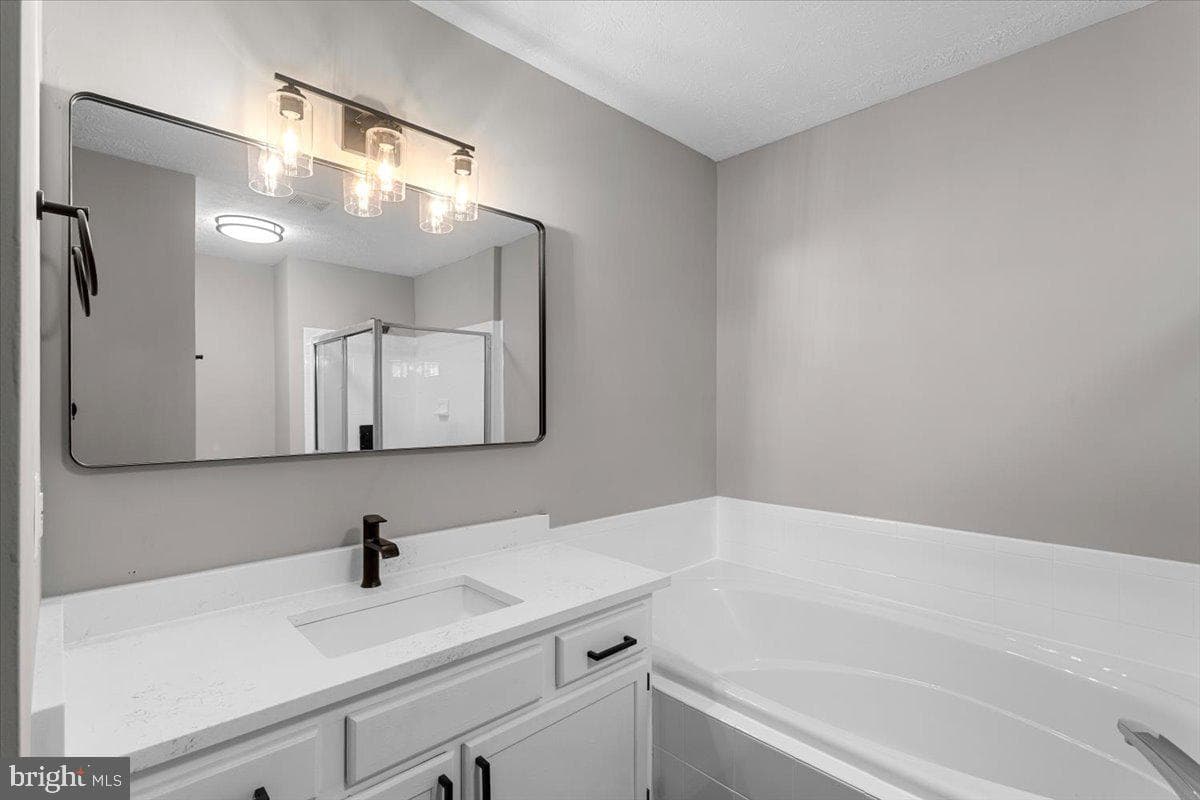 47912 Piney Orchard Street photo 10