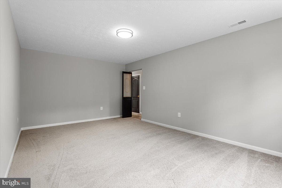 47912 Piney Orchard Street photo 24