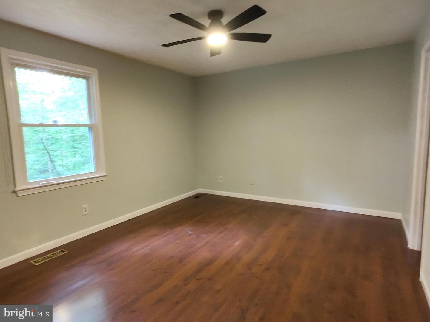 36915 W Lakeland Drive photo 10