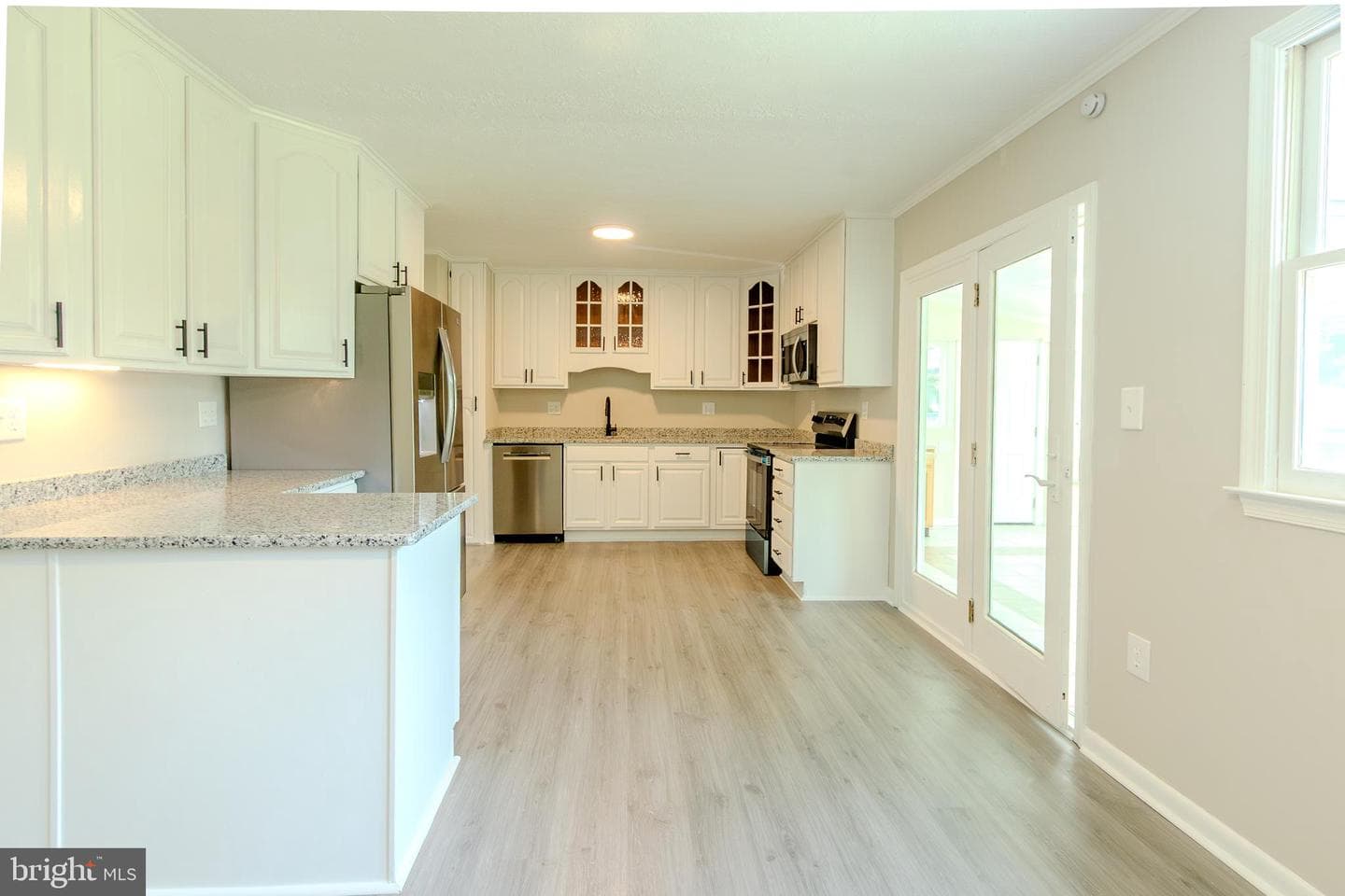 28989 Autumnwood Drive photo 8