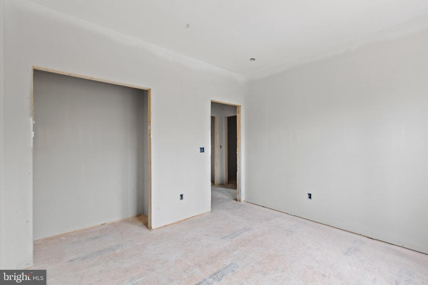 23570 Myrtle Point Road photo 6
