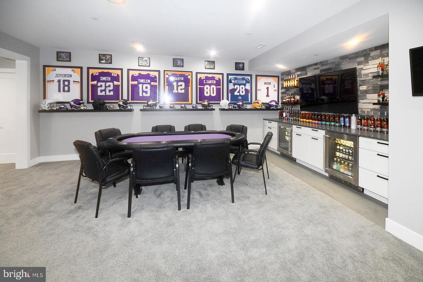 23155 Greenstone photo 25