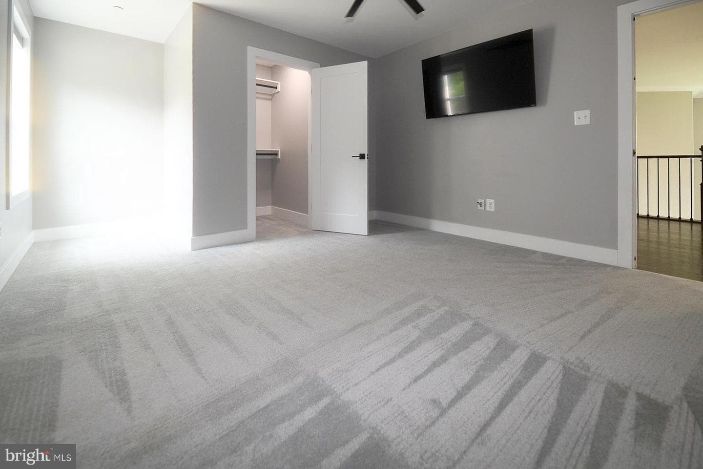 23155 Greenstone photo 45