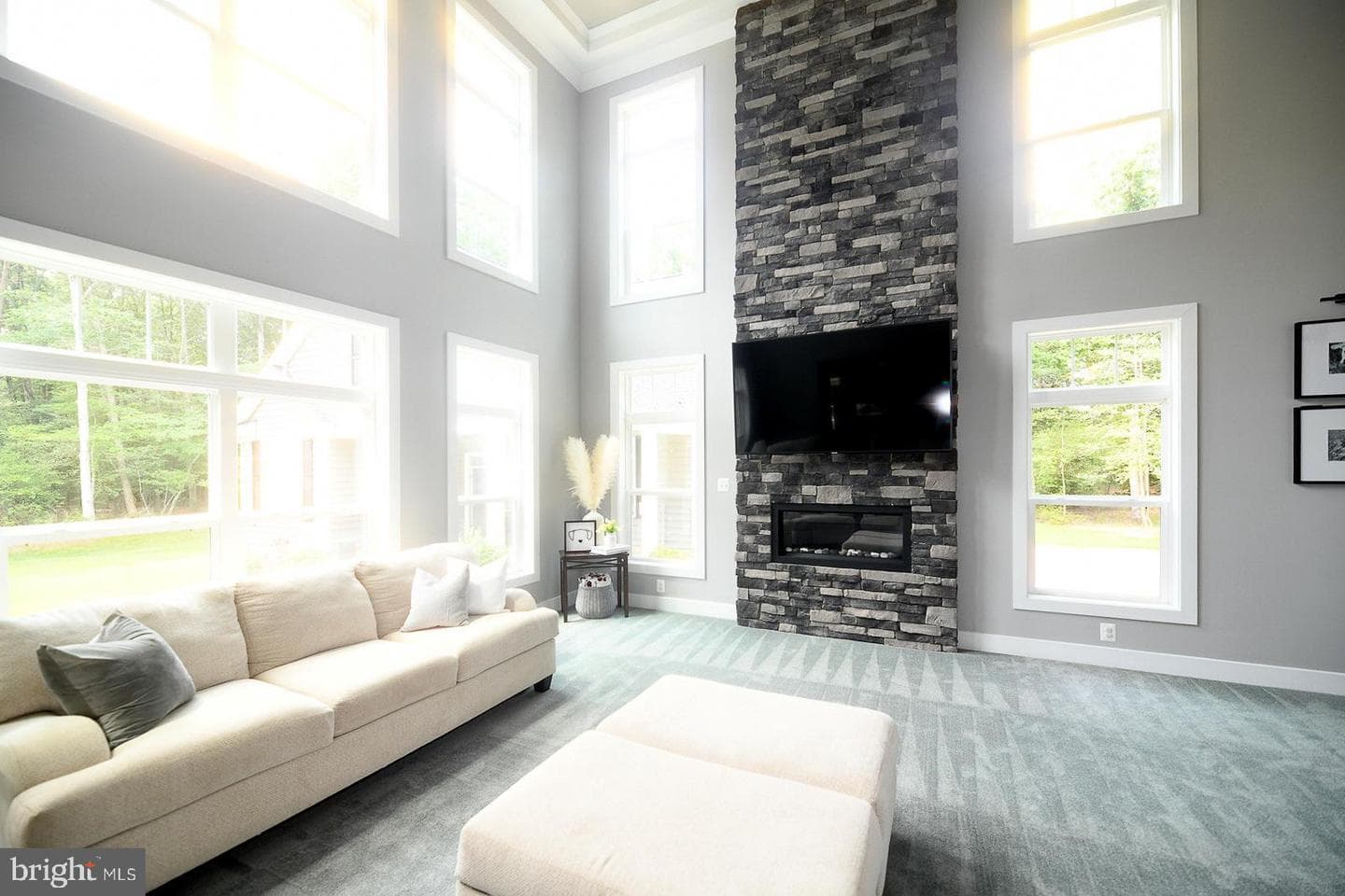 23155 Greenstone photo 73