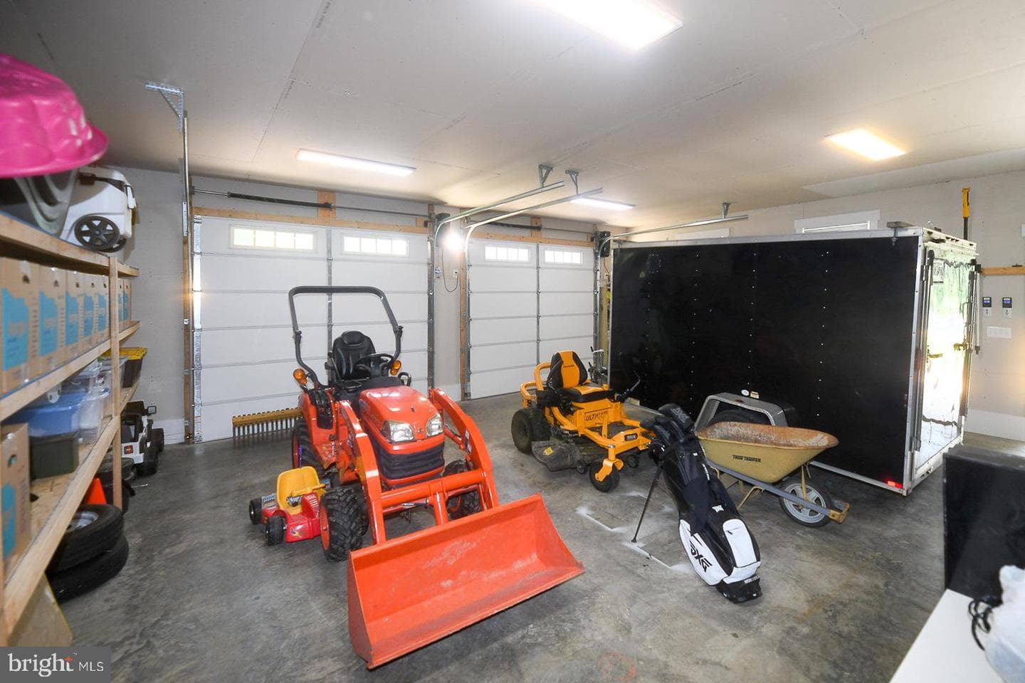 23155 Greenstone photo 79