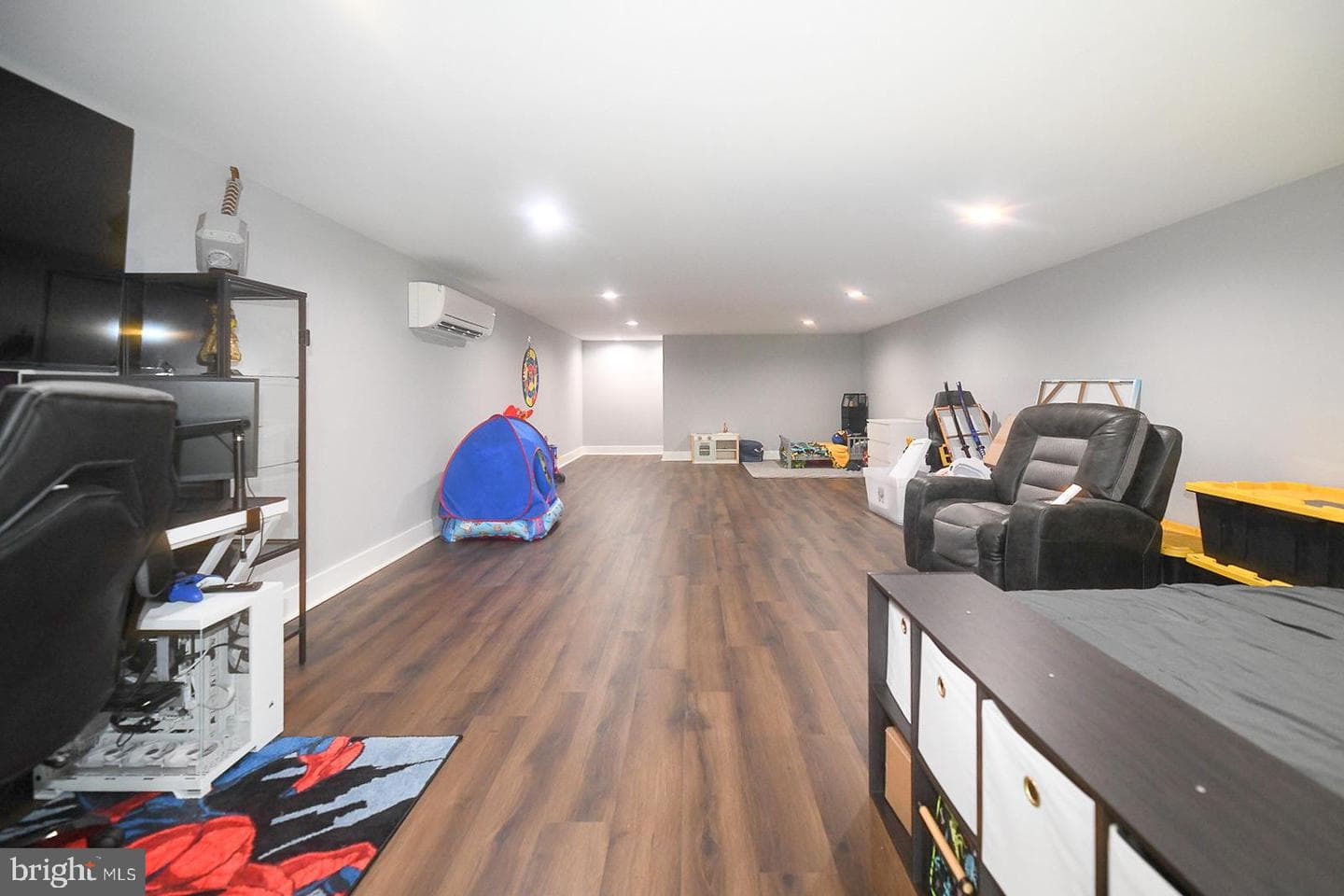 23155 Greenstone photo 83