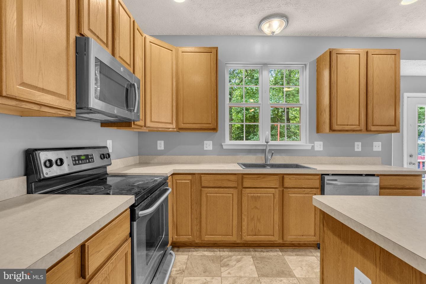 21085 Three Notch Road photo 12