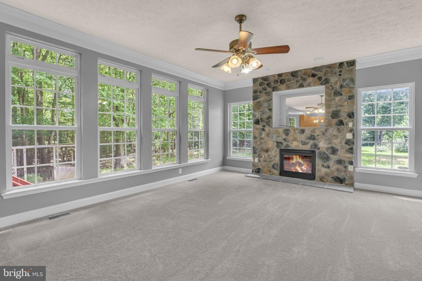 21085 Three Notch Road photo 2