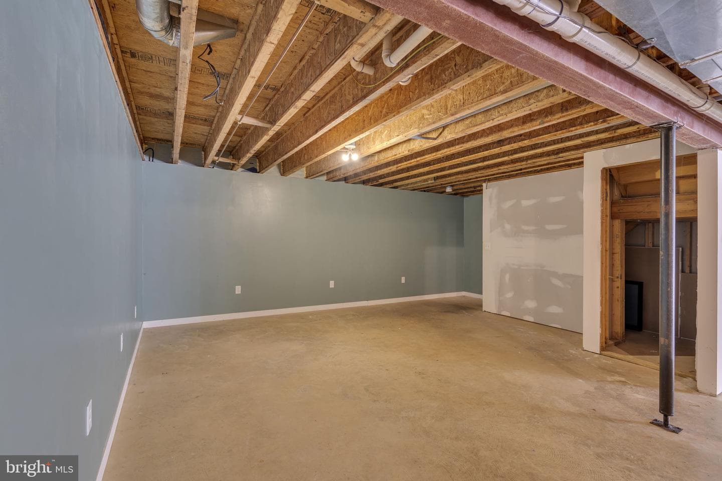 21085 Three Notch Road photo 38