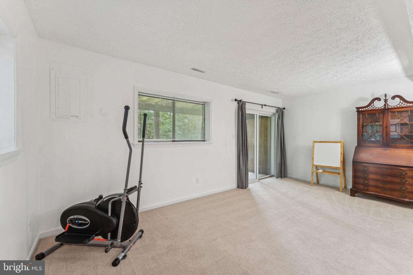 23317 Red Oak Court photo 25