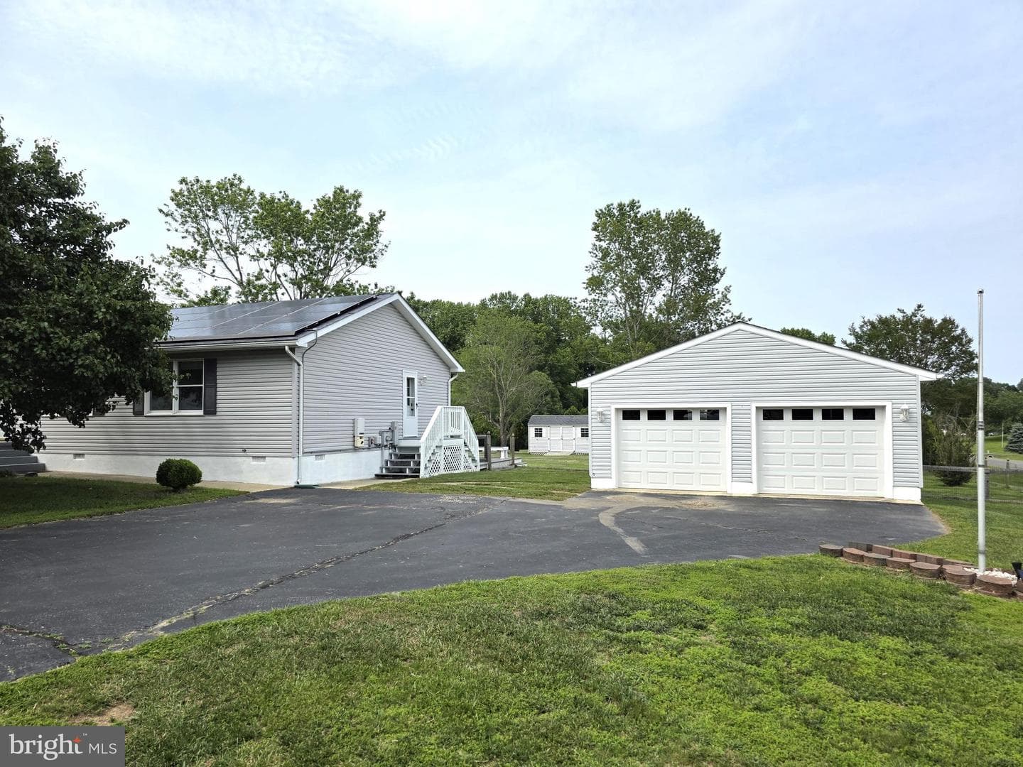 45506 Grant Place photo 3