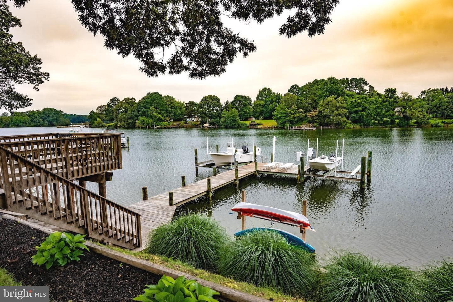 17760 Lawrence photo 1