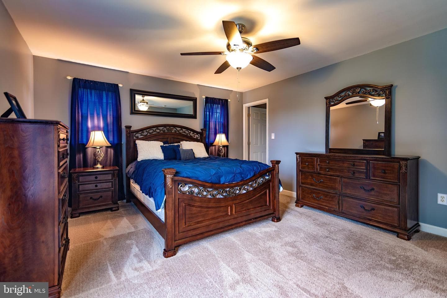 17760 Lawrence photo 10