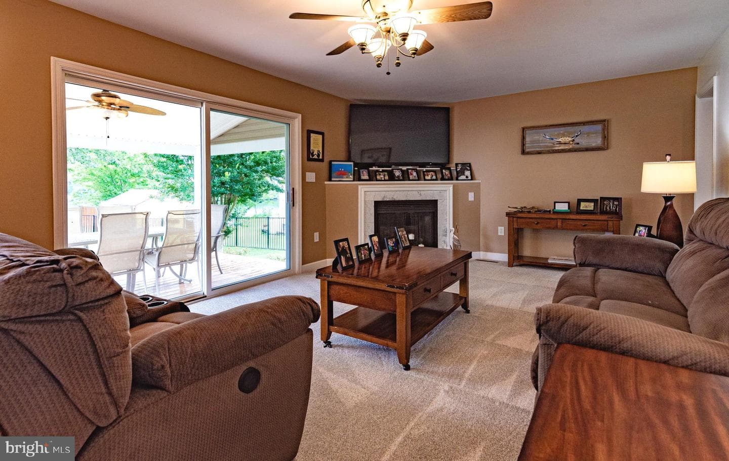 17760 Lawrence photo 22