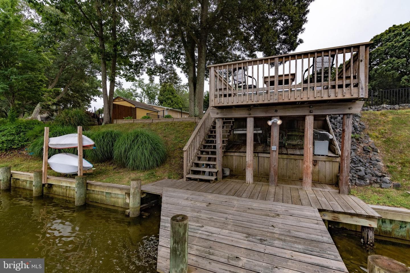 17760 Lawrence photo 40