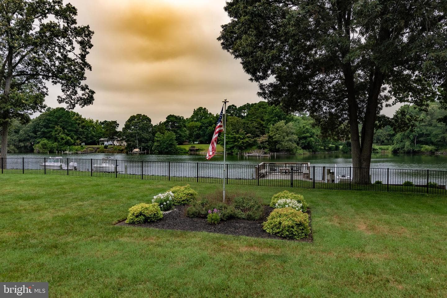 17760 Lawrence photo 47