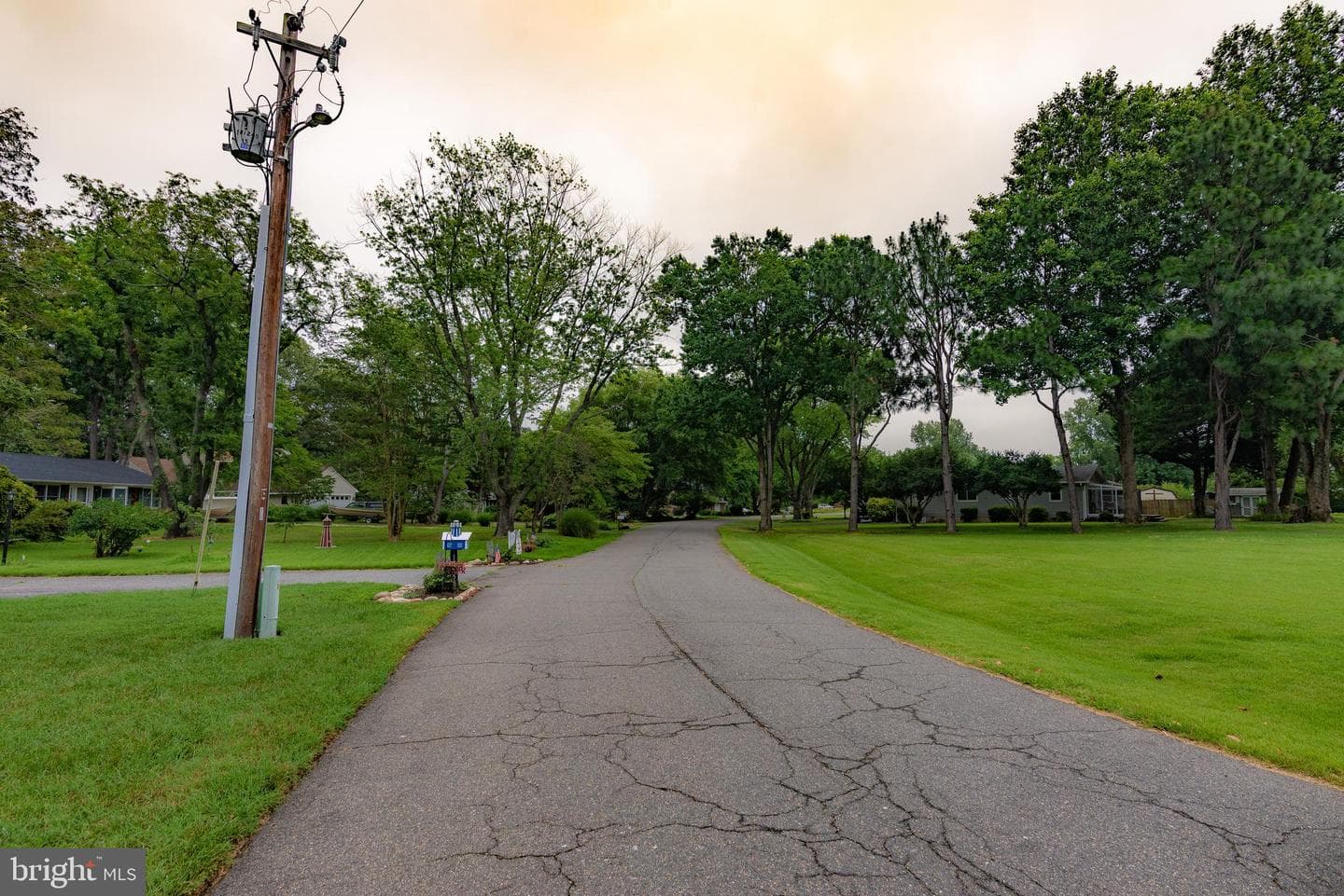17760 Lawrence photo 65