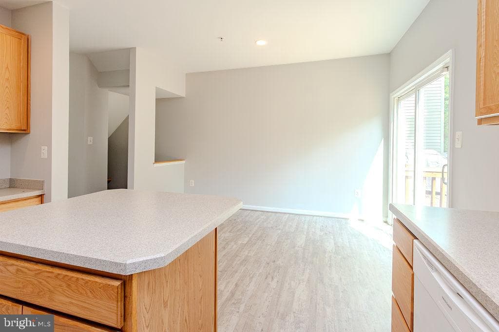 46124 Thoroughbred Way photo 10
