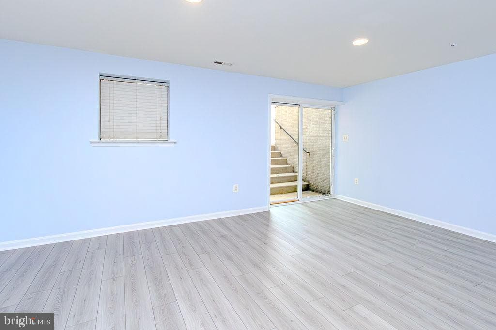 46124 Thoroughbred Way photo 13