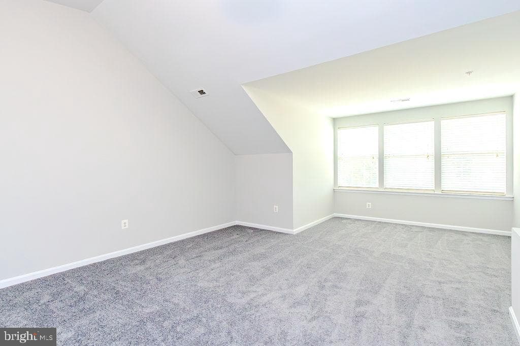 46124 Thoroughbred Way photo 30