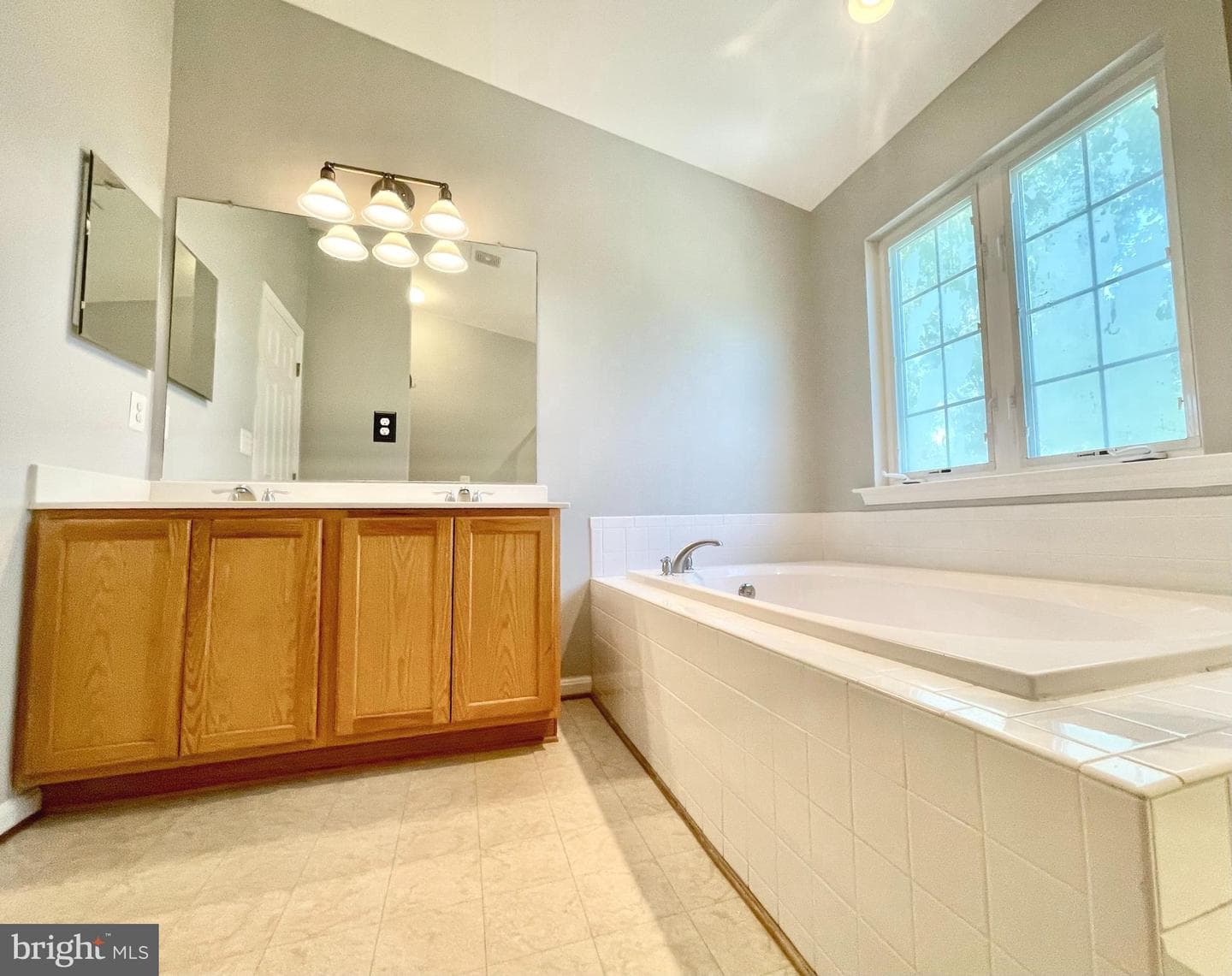 46124 Thoroughbred Way photo 37