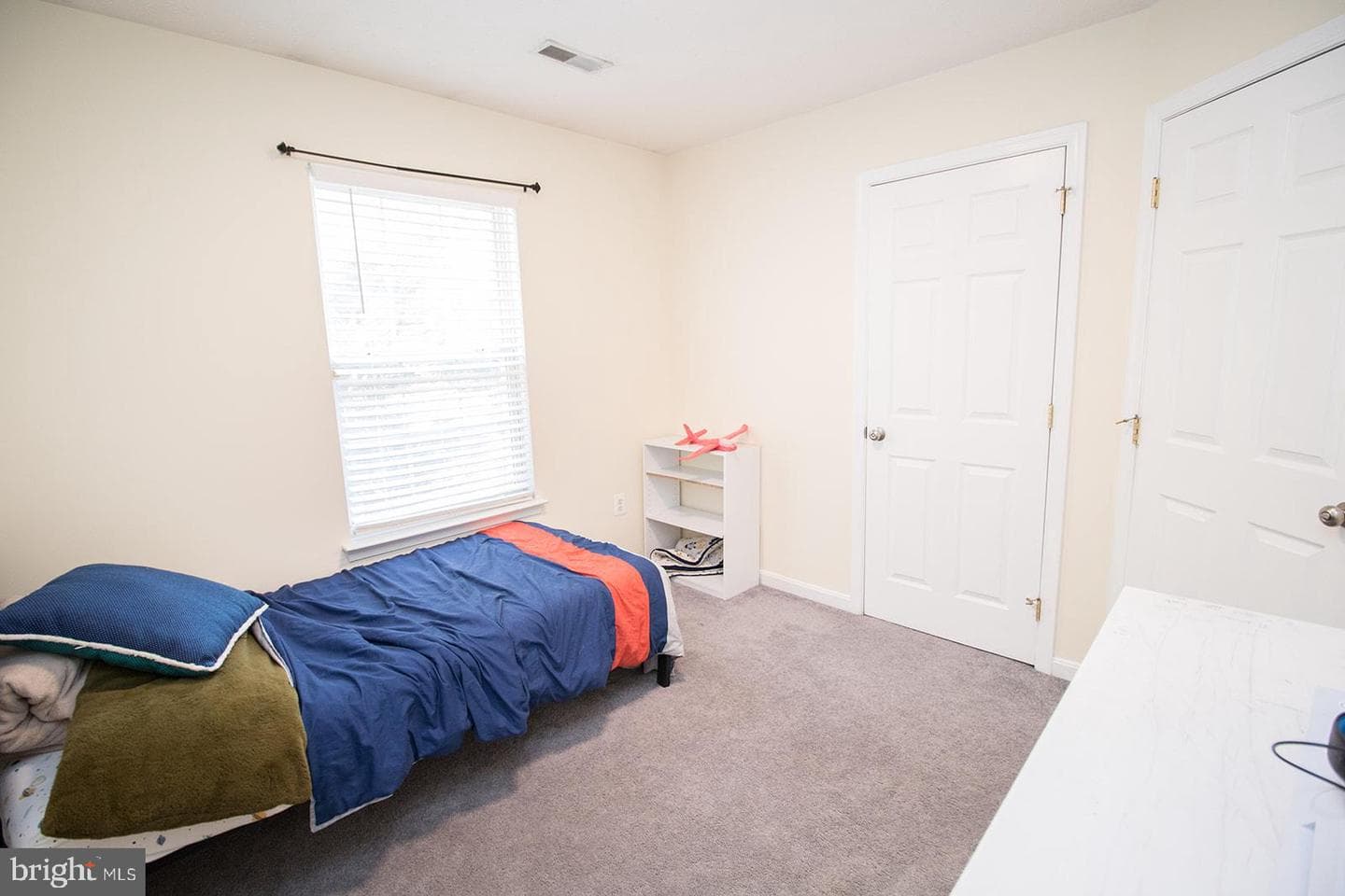 46714 Sandalwood Street photo 14