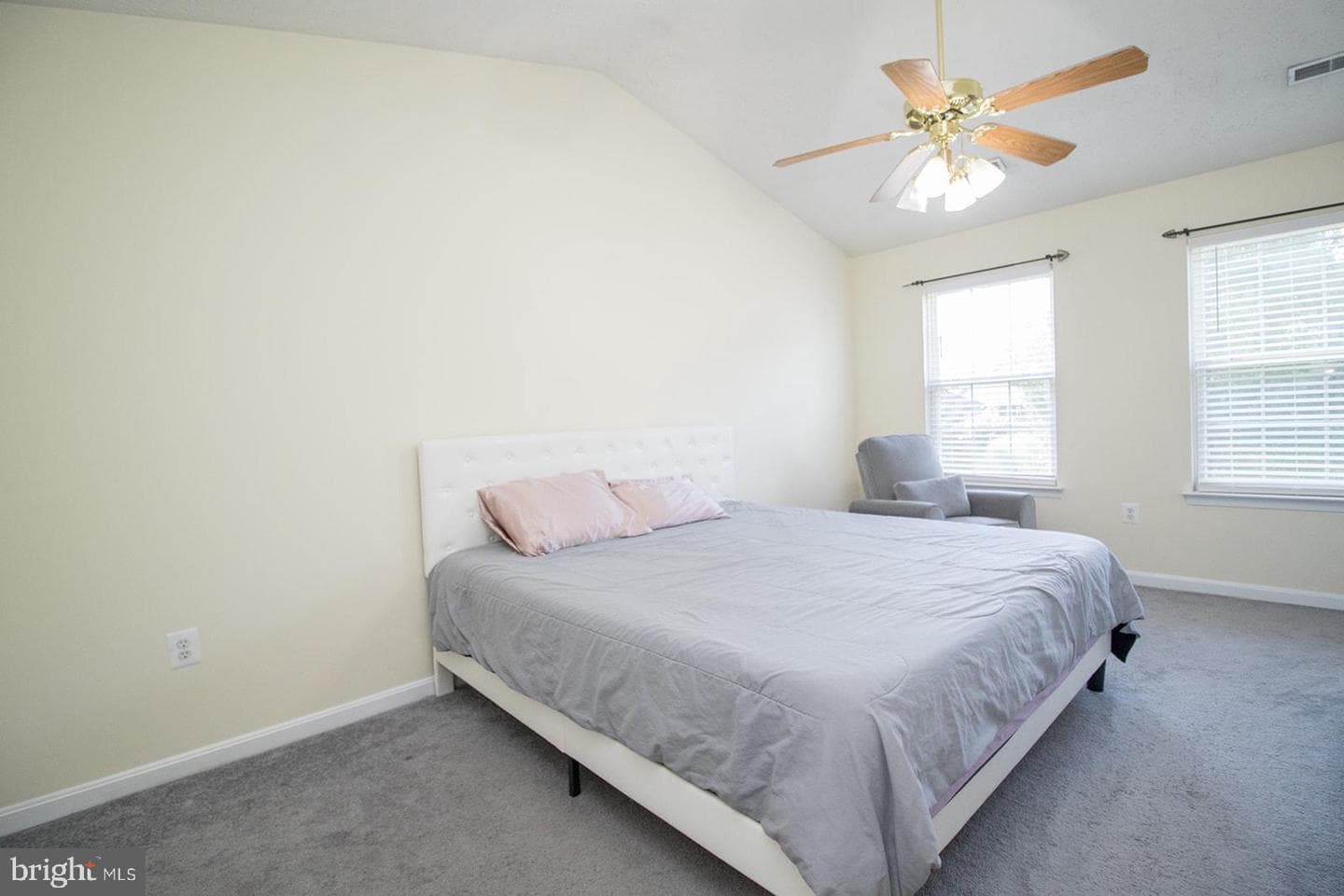46714 Sandalwood Street photo 19