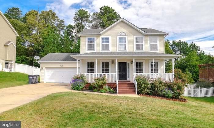46714 Sandalwood Street photo 2