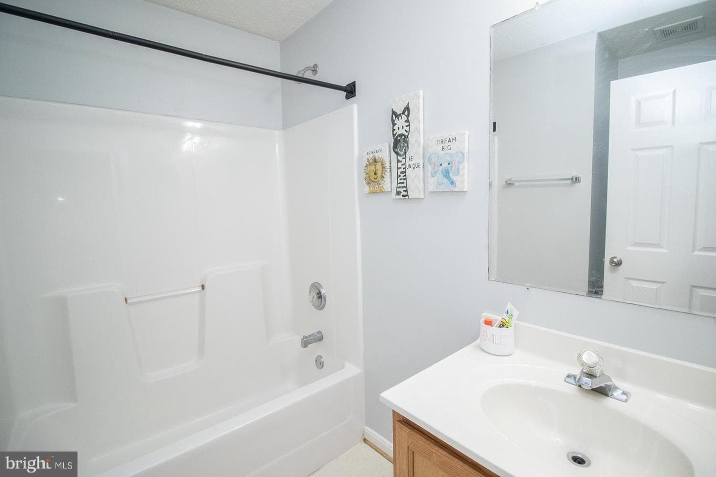46714 Sandalwood Street photo 21