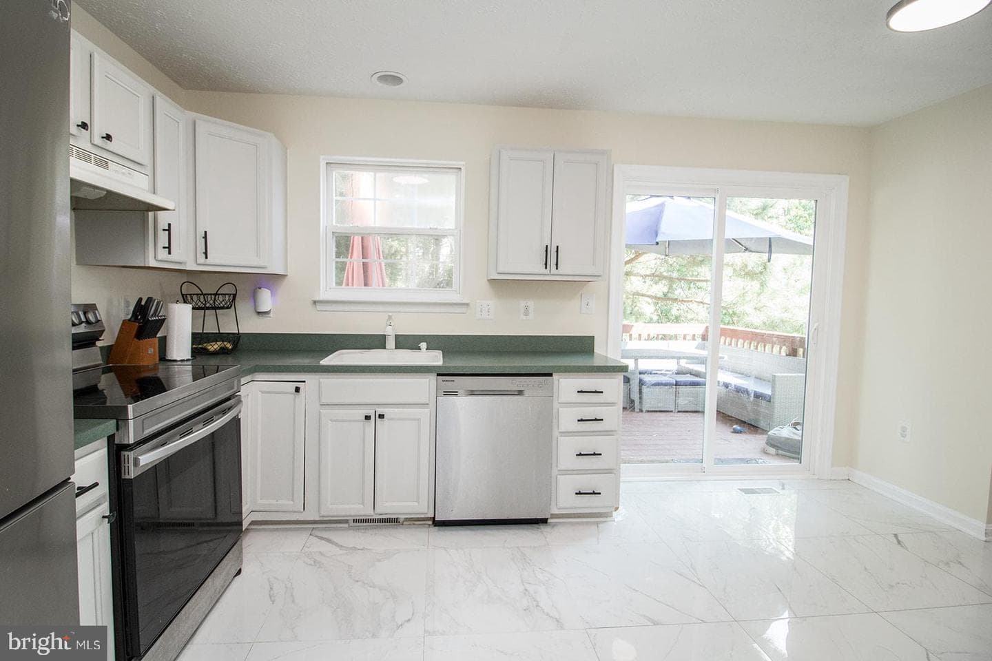 46714 Sandalwood Street photo 35
