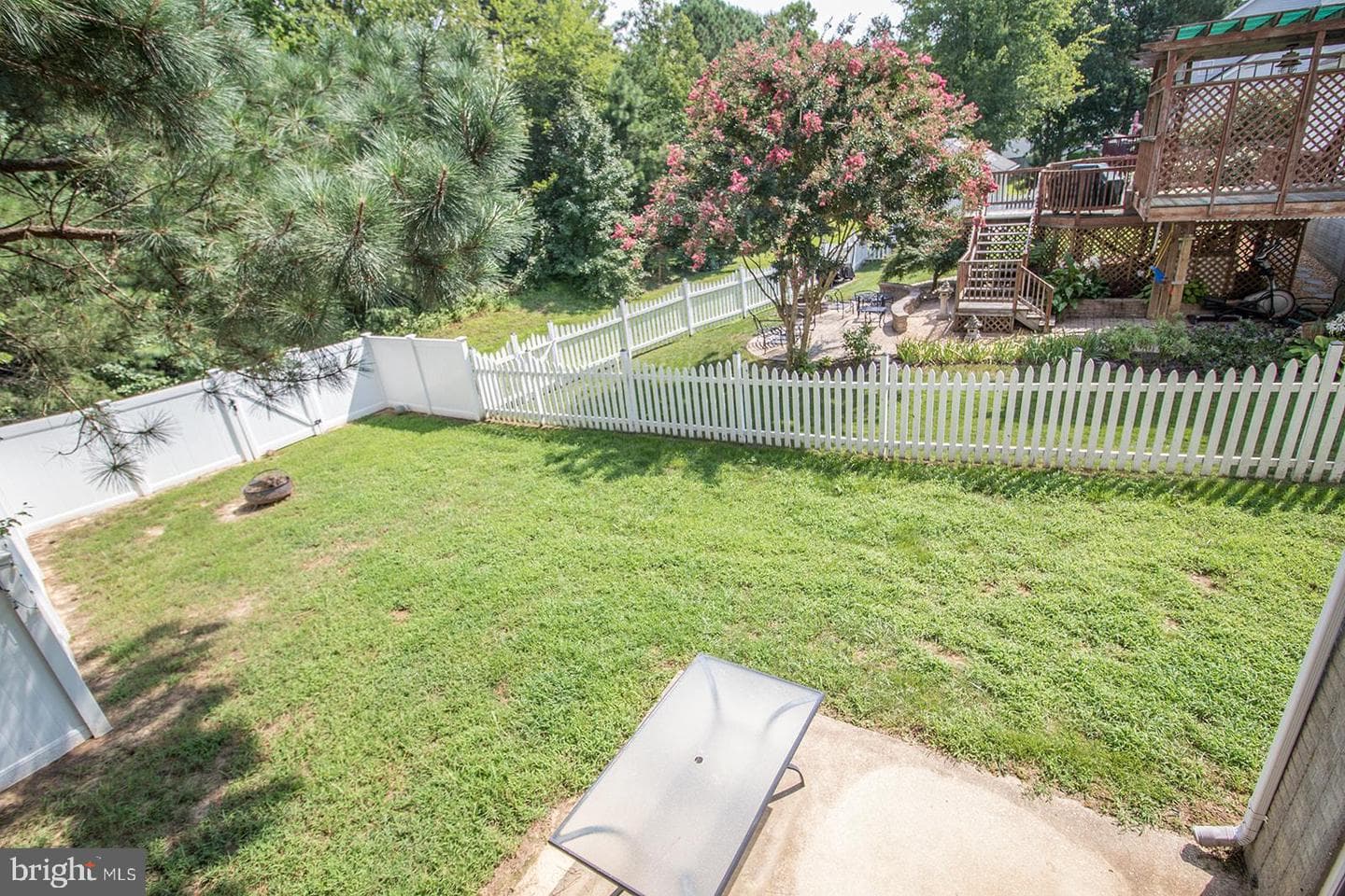 46714 Sandalwood Street photo 39