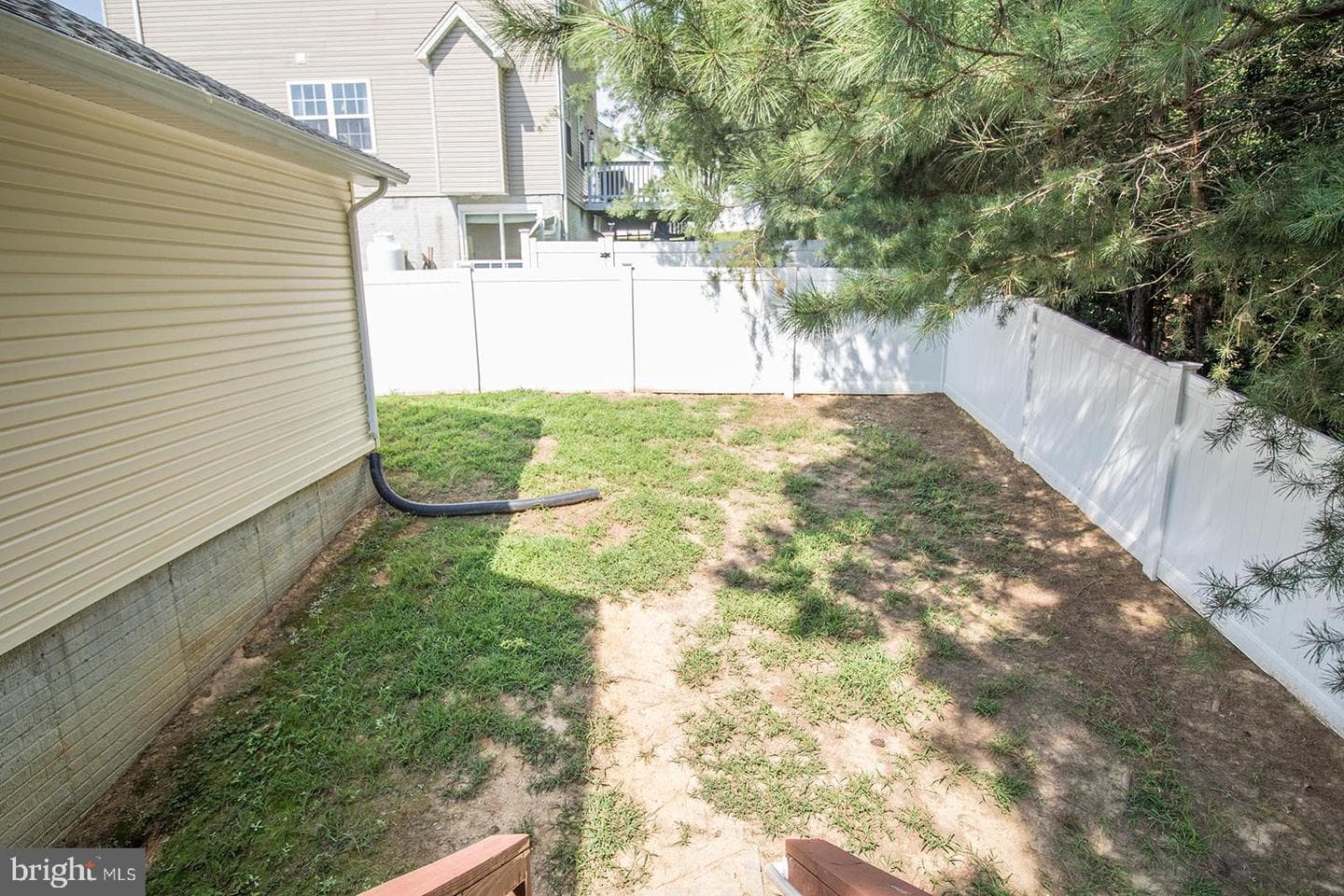 46714 Sandalwood Street photo 40