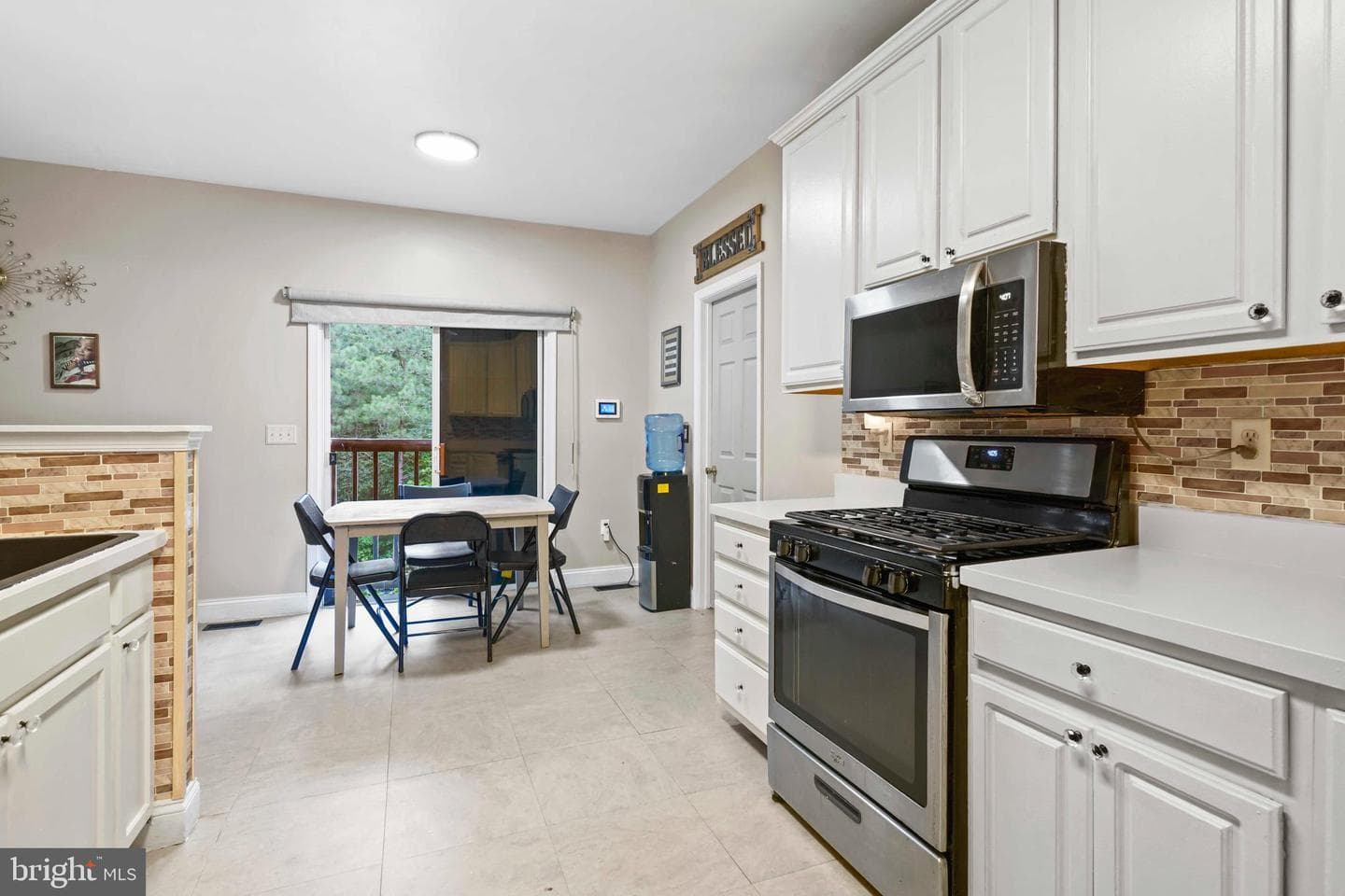 21579 Gordon Court photo 10