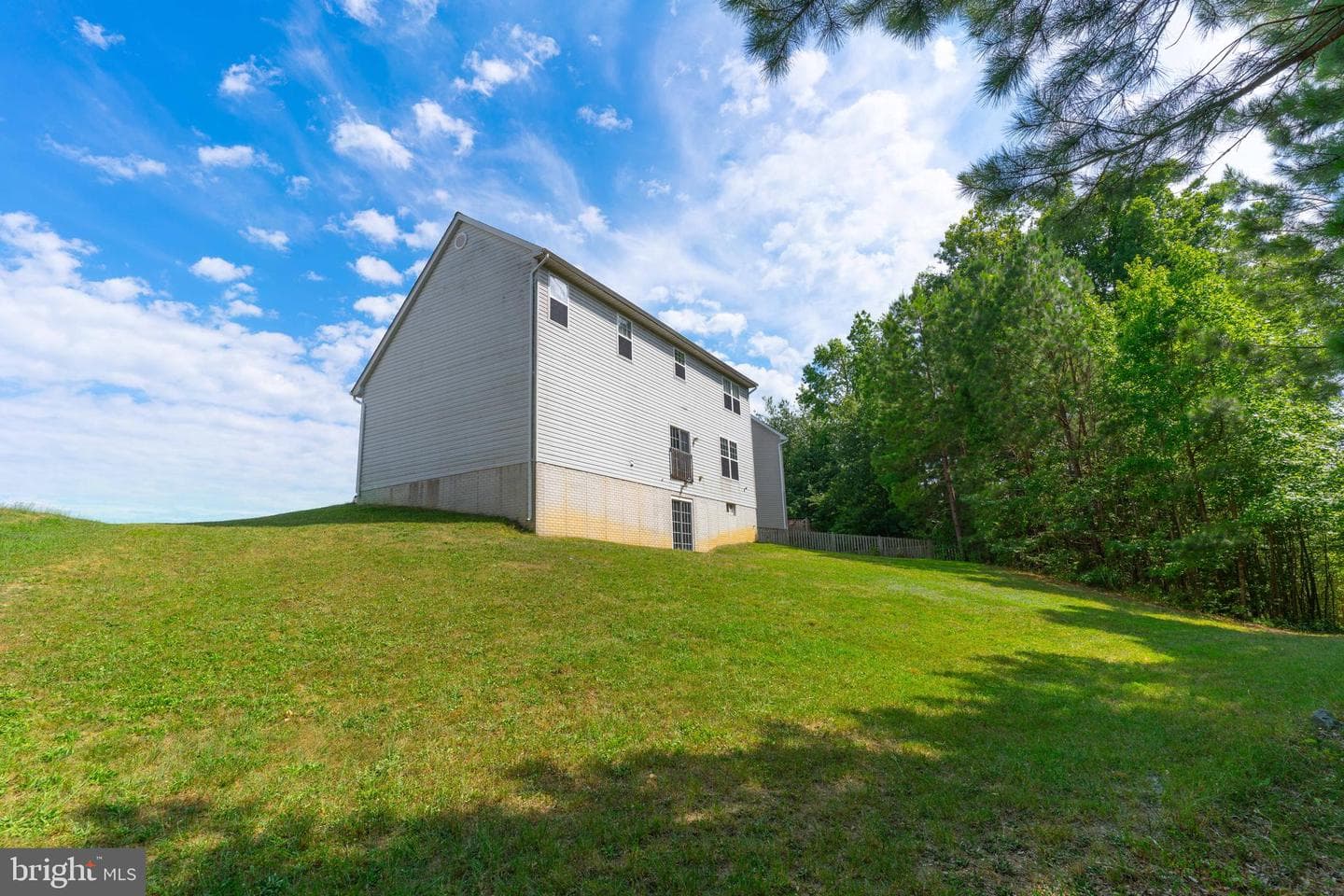 21579 Gordon Court photo 23