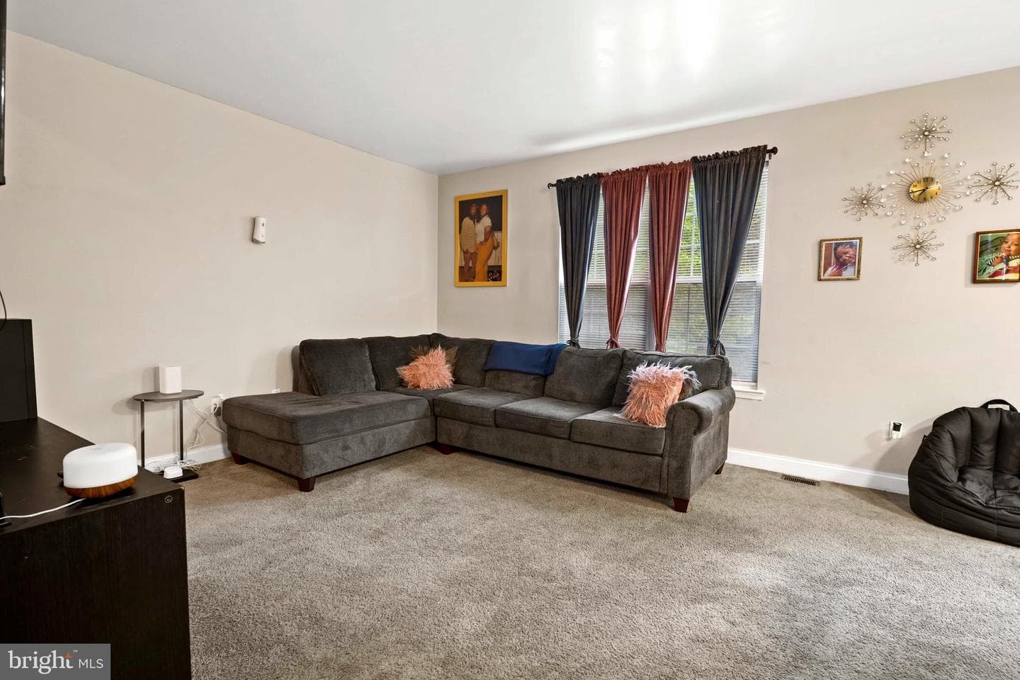 21579 Gordon Court photo 5