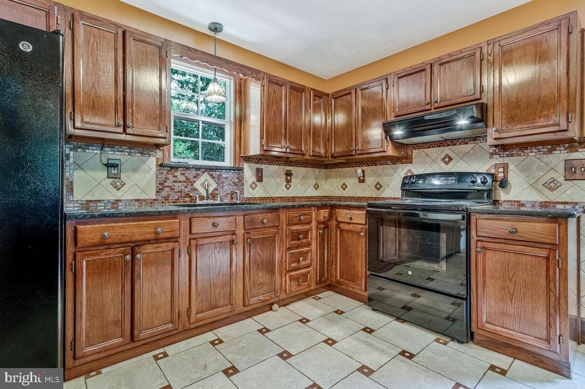 36903 Kimberly Court photo 9