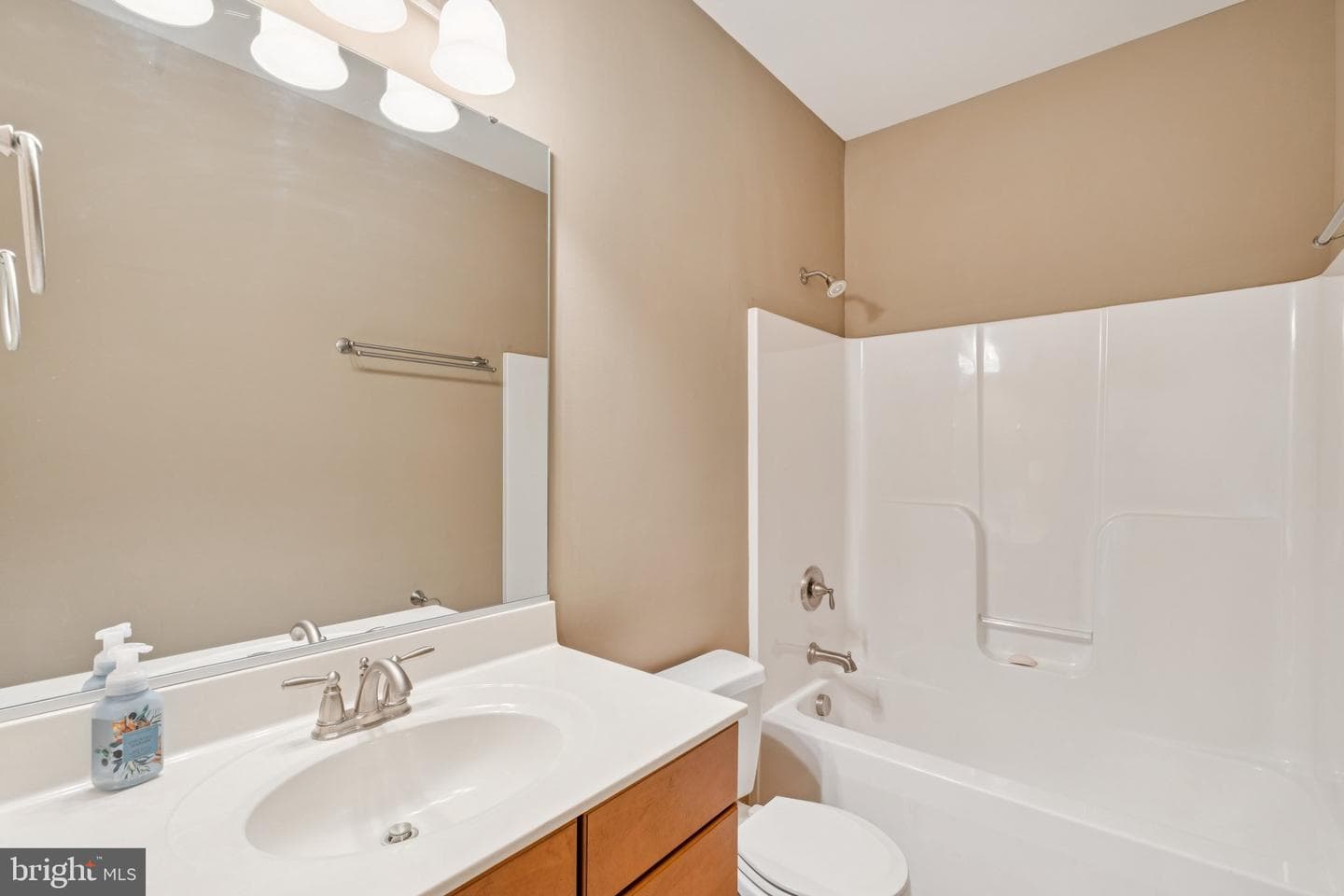 20828 Flour Mill Court photo 18
