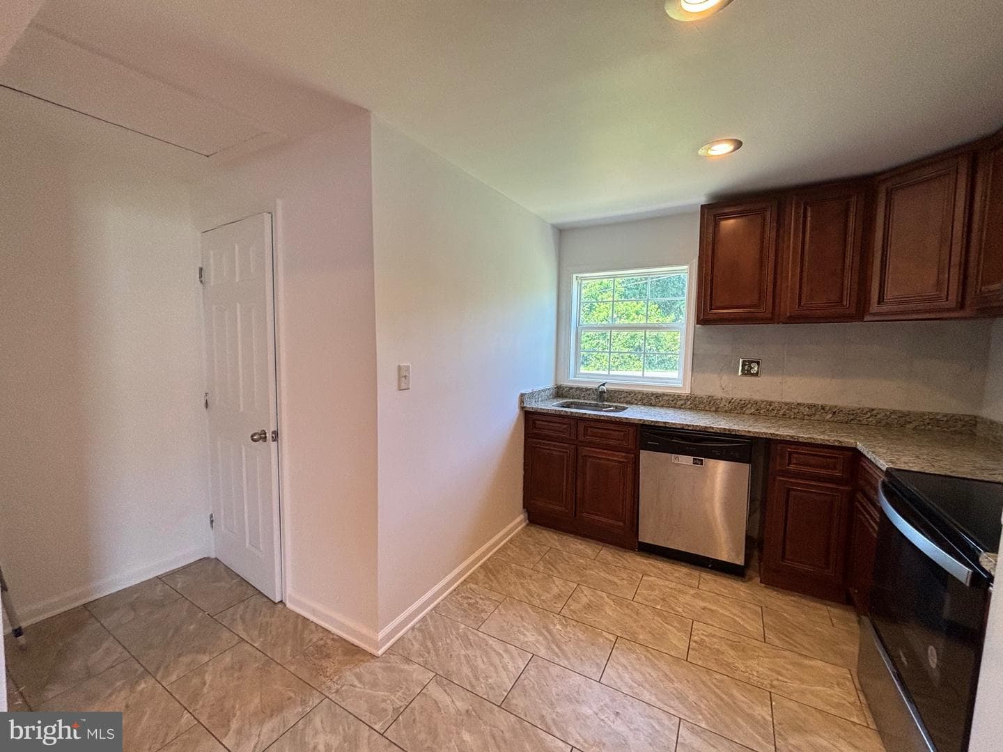 49461 Bayne Road photo 4