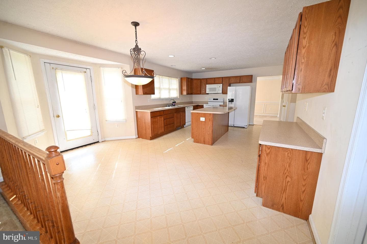 46689 Sandalwood Street photo 33