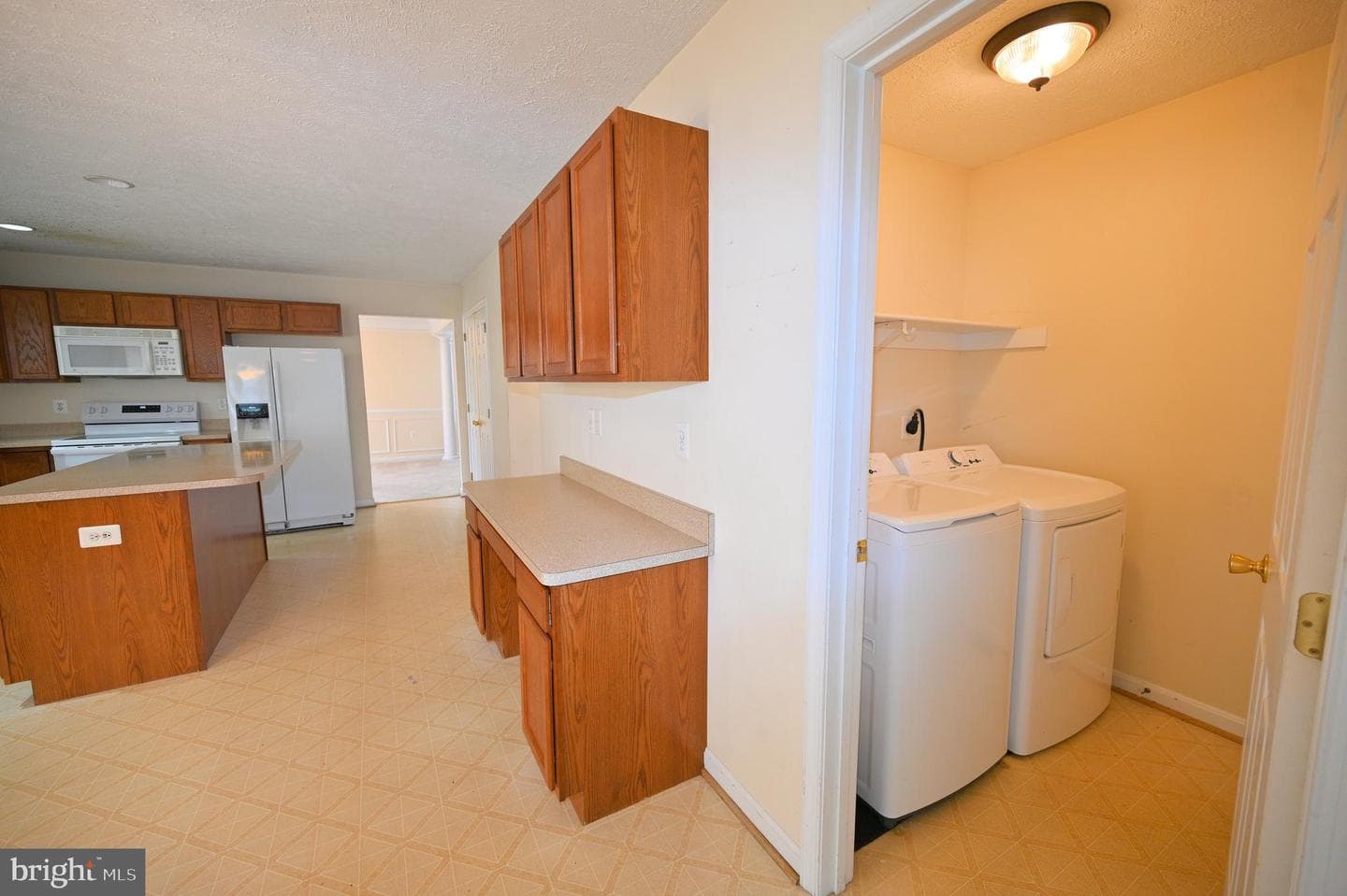 46689 Sandalwood Street photo 43
