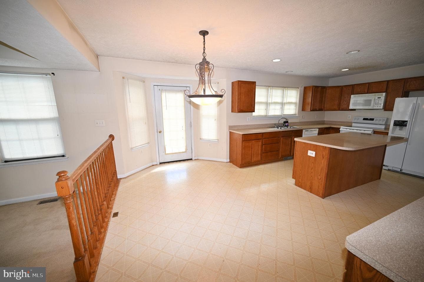 46689 Sandalwood Street photo 46