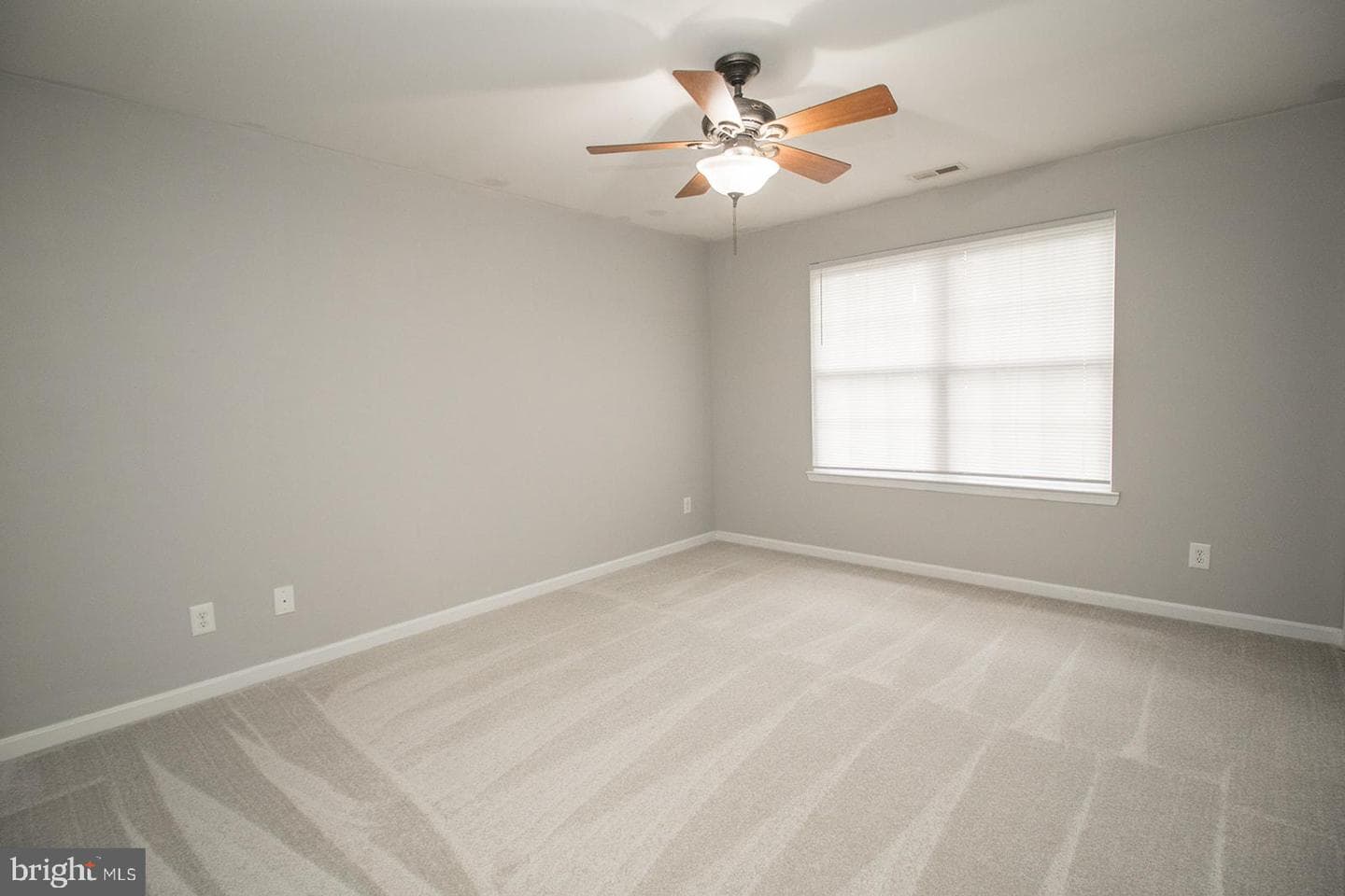 45250 Saint Georges Avenue photo 15