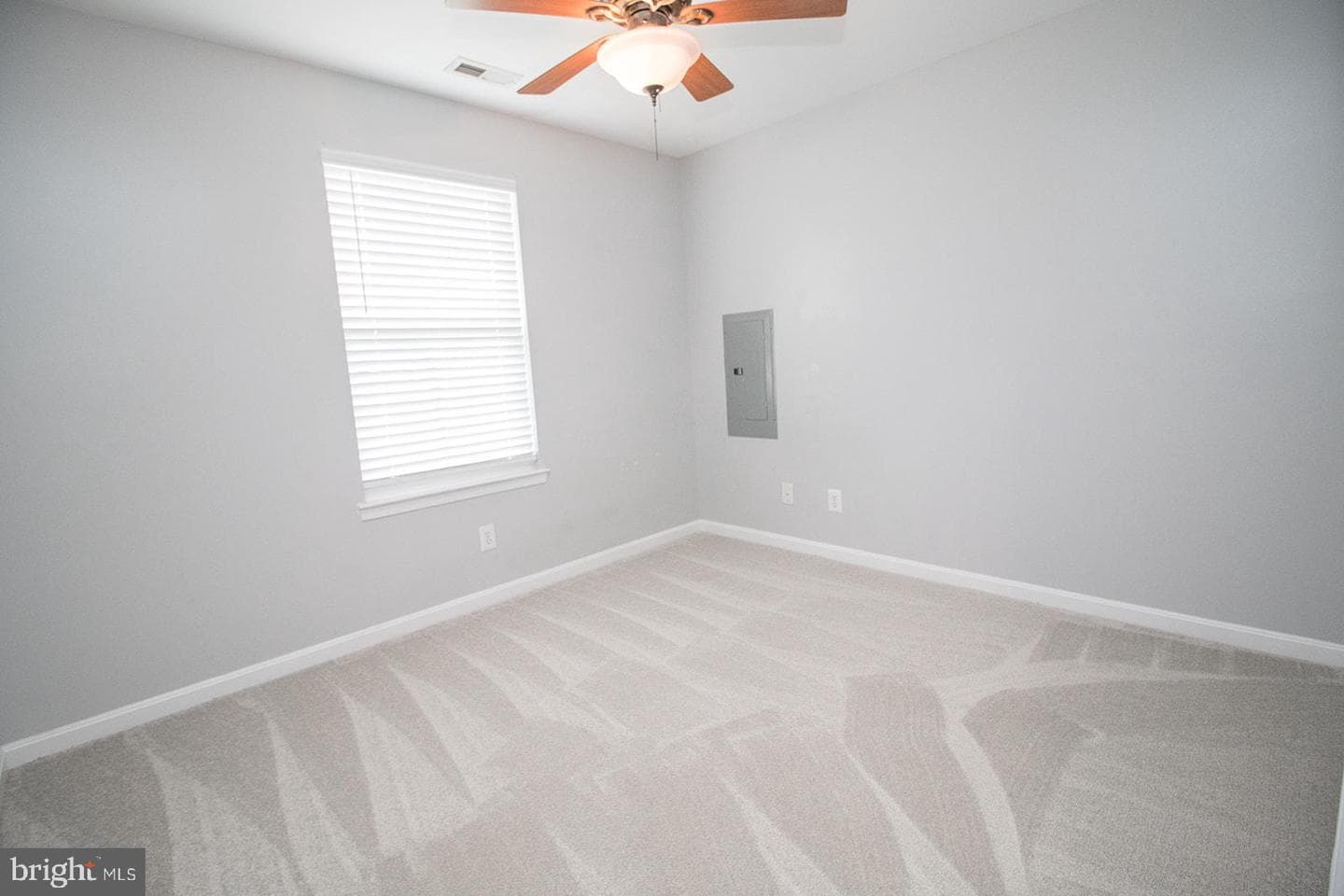 45250 Saint Georges Avenue photo 20