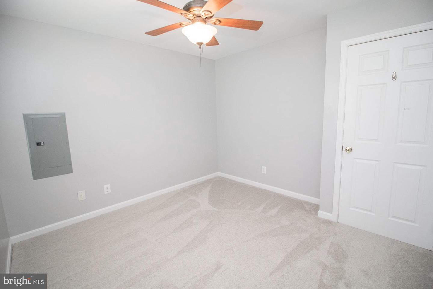45250 Saint Georges Avenue photo 21