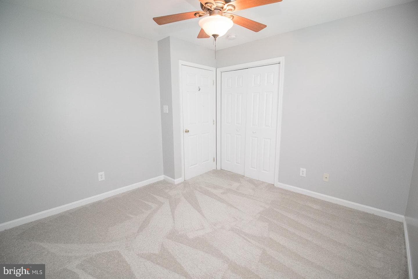45250 Saint Georges Avenue photo 22