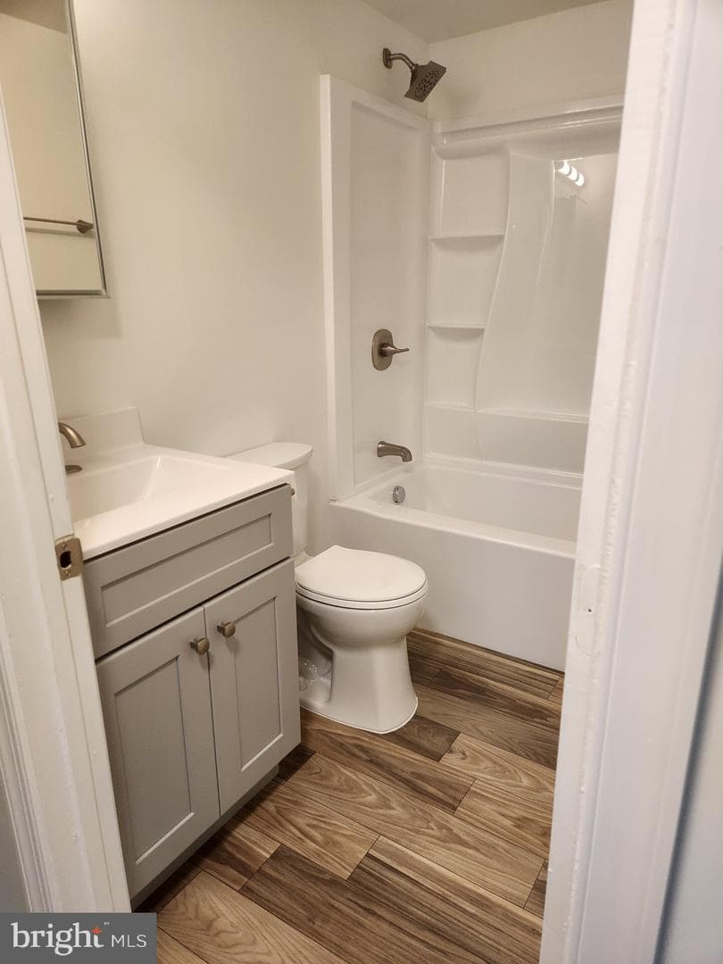 47443 Southampton Drive photo 9