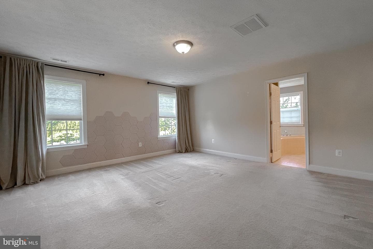 18439 Heritage Court photo 23