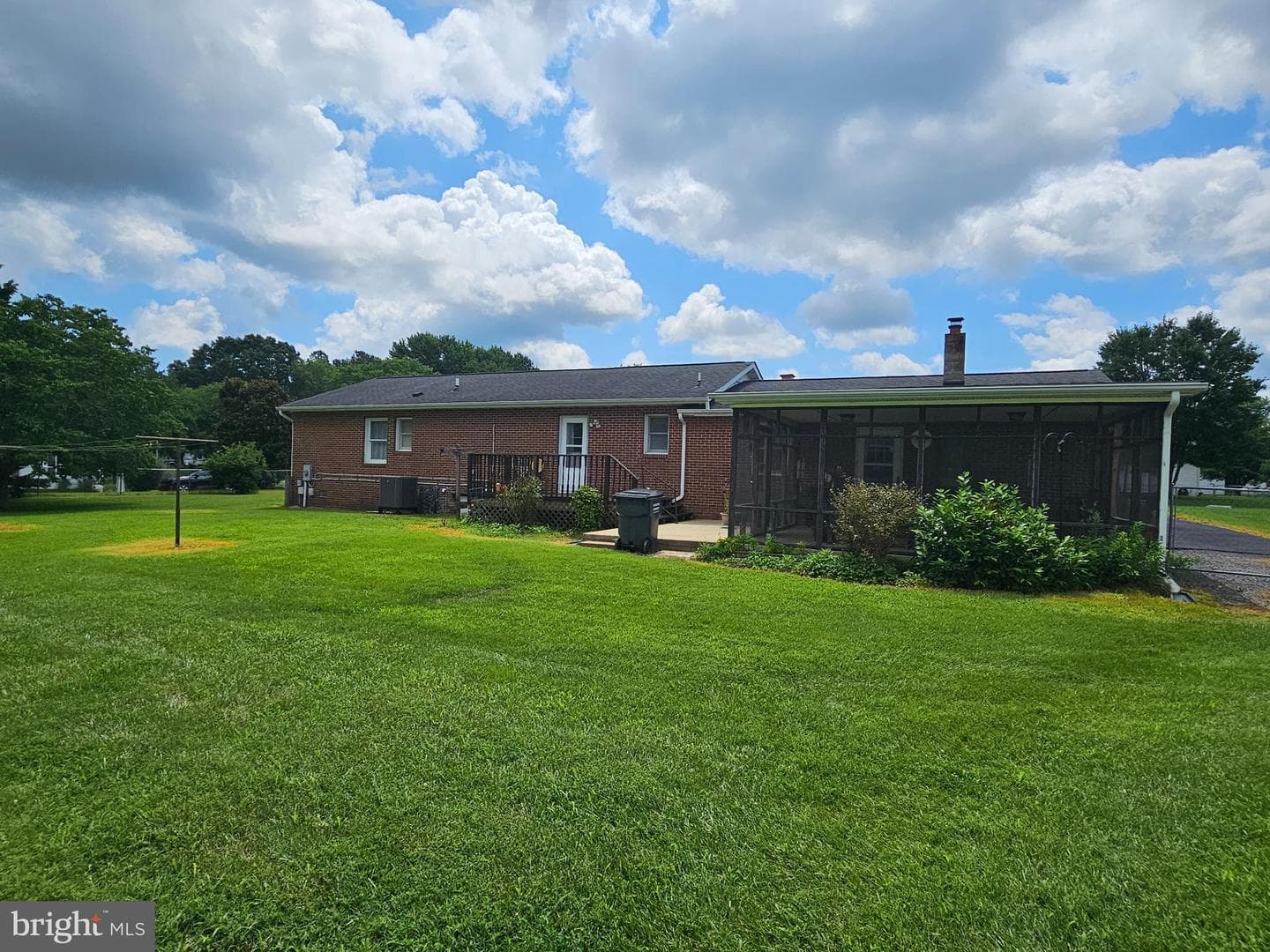 43822 Palamino Drive photo 2